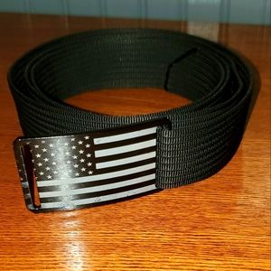 Mens American Flag belt. Size XL.